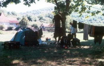 Camping.jpg - 16725 Bytes